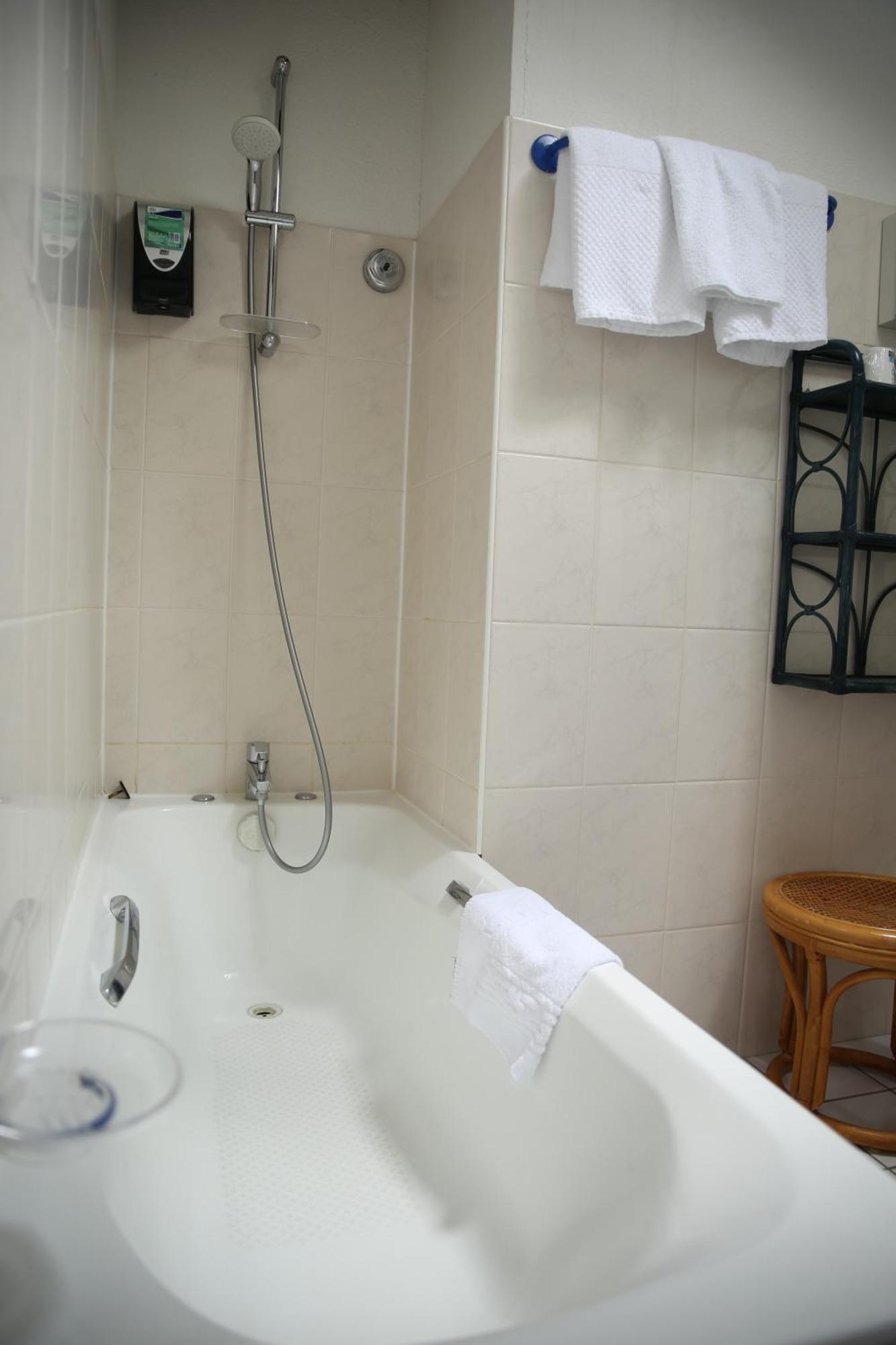 Auberge De L'Aspre Fontanges Dış mekan fotoğraf